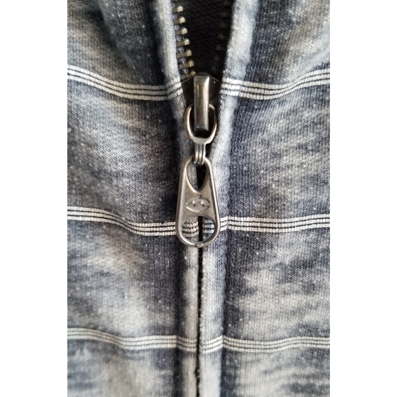 Billabong Distressed Hoodie - Picture 6 of 7